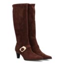 Bota alta con hebilla dorada para mujer