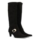 Bota alta con hebilla dorada para mujer