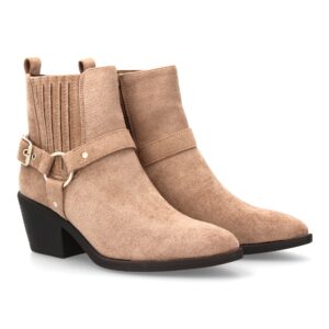 Botín con hebilla y aro metálico