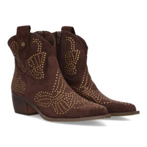 Botin campero con tachuelas para mujer.