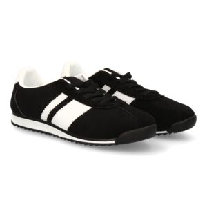 Zapatilla retro con suela dentada