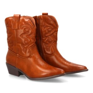 Botín cowboy con grabados en la caña